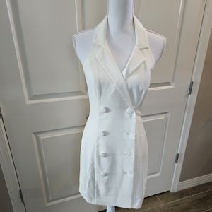 Ivory NWT City Studio dress size small